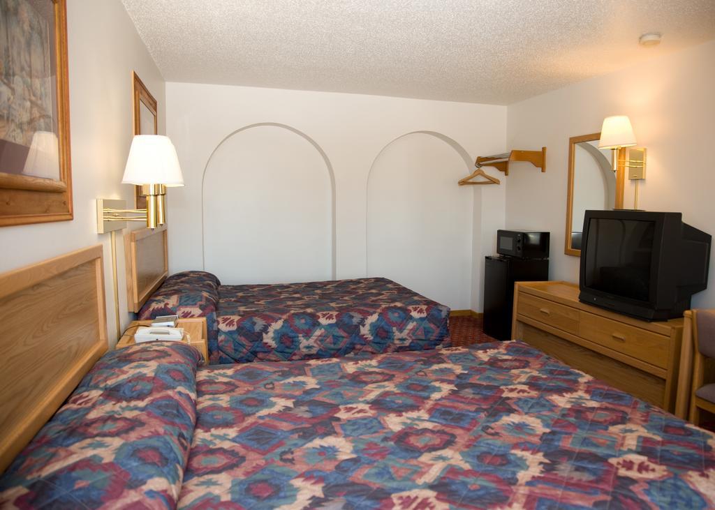 North Country Inn & Suites Mandan Ruang foto