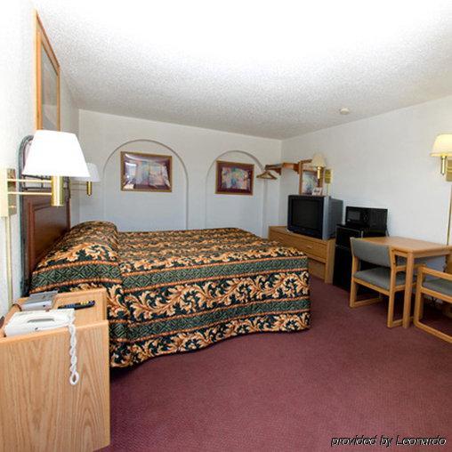 North Country Inn & Suites Mandan Ruang foto